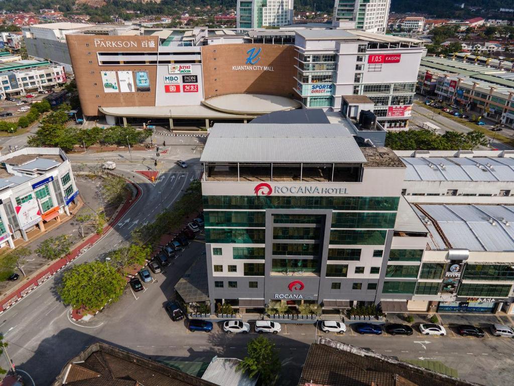 Rocana Hotel Kuantan Esterno foto