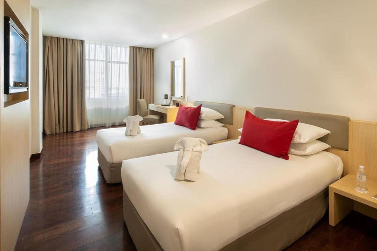 Rocana Hotel Kuantan Esterno foto