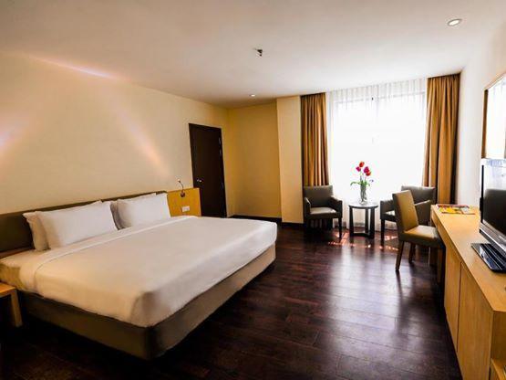 Rocana Hotel Kuantan Esterno foto