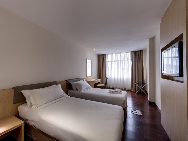 Rocana Hotel Kuantan Esterno foto